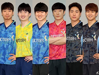 KGC인삼공사 탁구단이 2019년형 새 유니폼을 입고 올 시즌 첫 대한탁구협회 주최 대회에 출전한다.